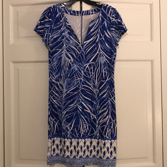 Lilly Pulitzer Dresses & Skirts - Lilly Pulitzer t-shirt dress